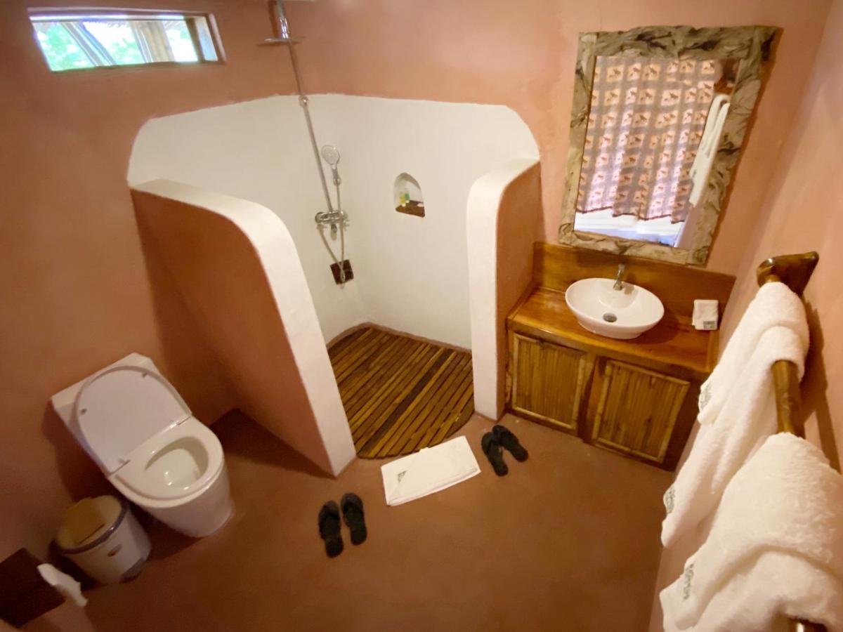 Murchison Falls Bamboo Village Paraa Екстер'єр фото